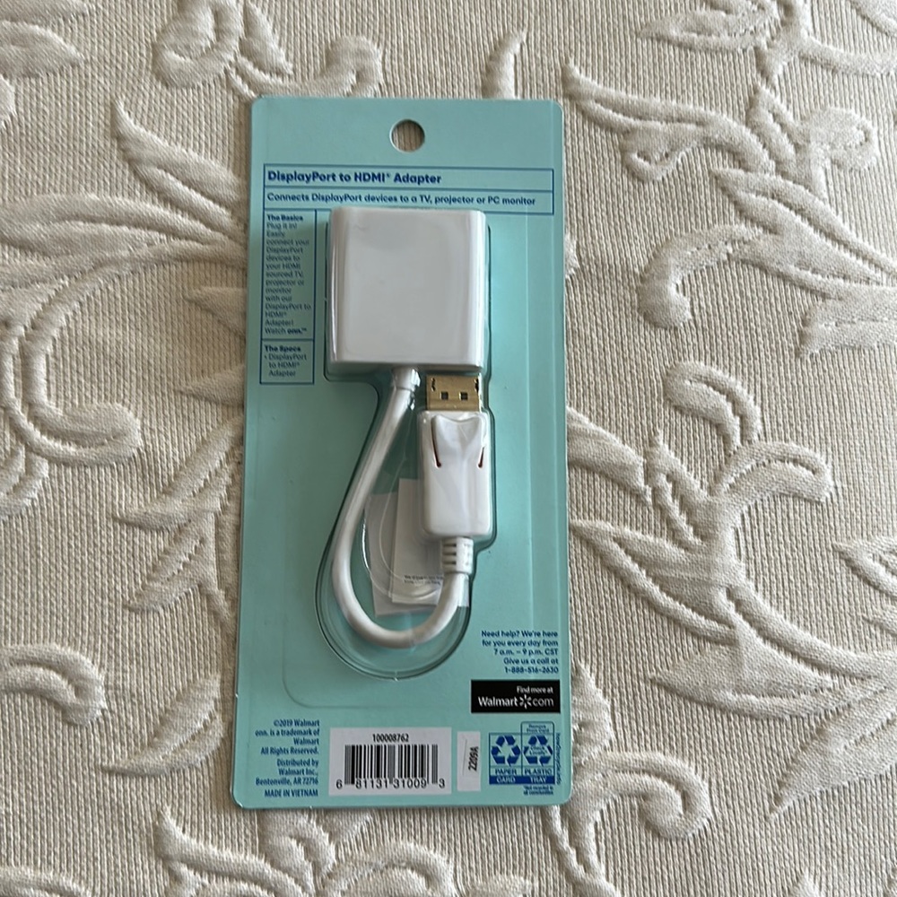 DisplayPort to HDMI adapter BRAND NEW